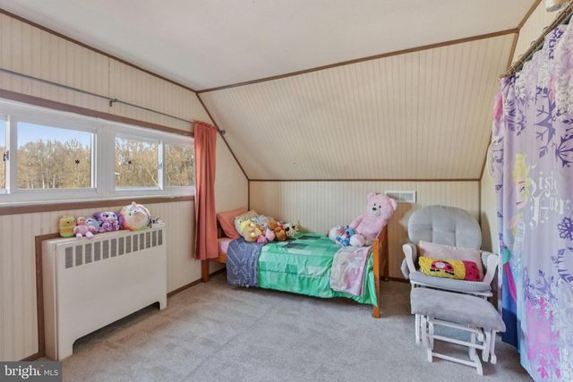 47 PLUMBRIDGE DR, Levittown, PA 19056