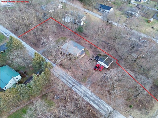 404 Ridgelawn Ave, Neshannock Twp, PA 16105