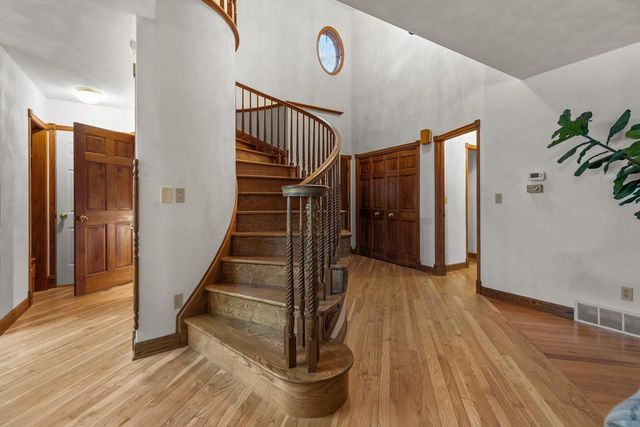 17 PAMELA COURT, Appleton, WI 54915