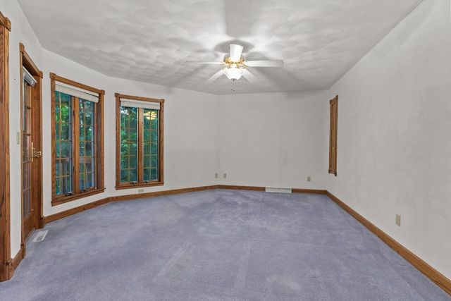 17 PAMELA COURT, Appleton, WI 54915