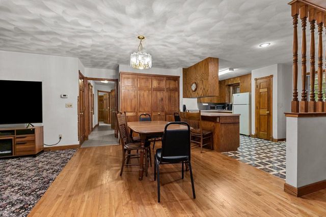 17 PAMELA COURT, Appleton, WI 54915