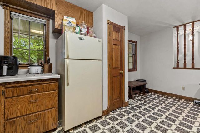 17 PAMELA COURT, Appleton, WI 54915