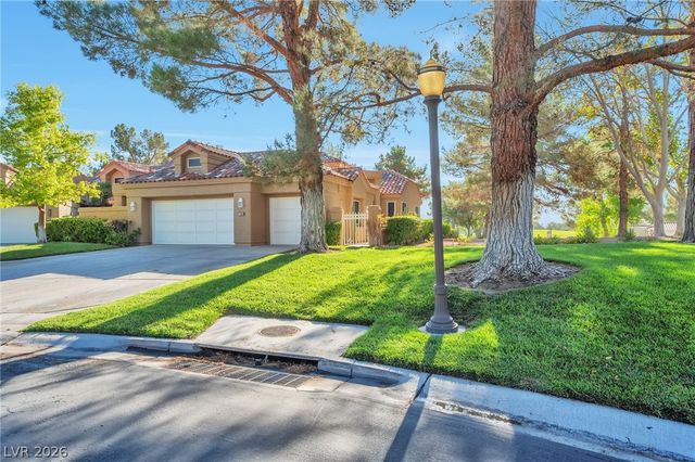7802 Harbour Towne Avenue, Las Vegas, NV 89113
