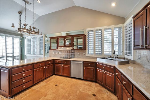 7802 Harbour Towne Avenue, Las Vegas, NV 89113