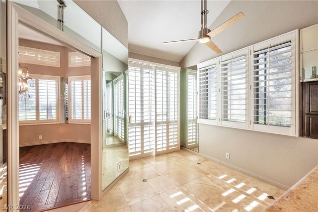 7802 Harbour Towne Avenue, Las Vegas, NV 89113