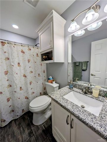 404 Jupiter Street, Mission, TX 78572