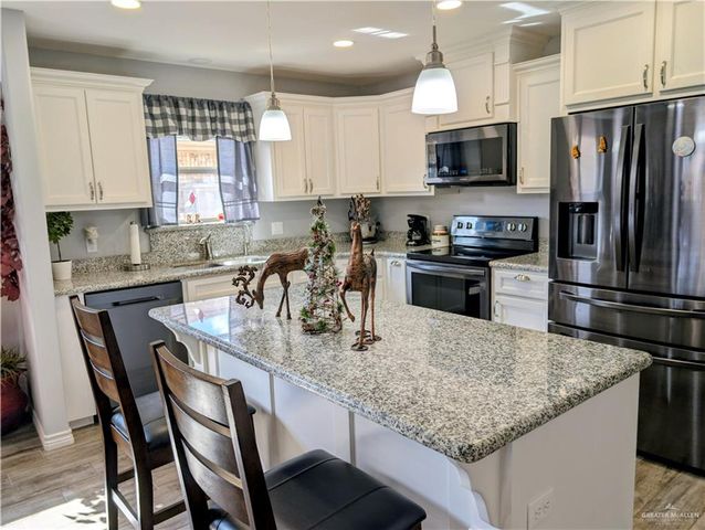 404 Jupiter Street, Mission, TX 78572