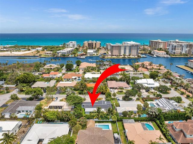5121 NE 30th Ter, Lighthouse Point, FL 33064