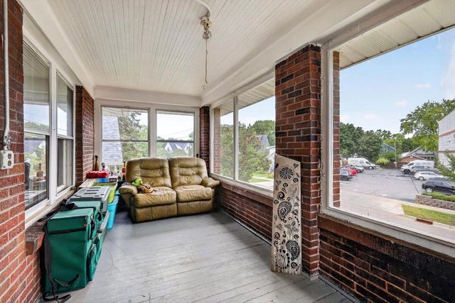 2029 Jenifer Street, Madison, WI 53704