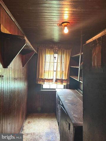 5611 GALESTOWN RD, Seaford, MD 19973