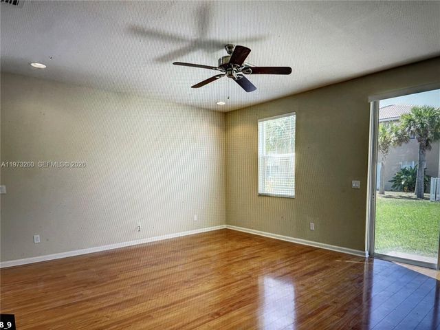 730 NW Leonardo Cir, Port St. Lucie, FL 34986