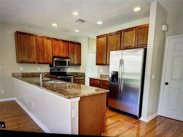 730 NW Leonardo Cir, Port St. Lucie, FL 34986