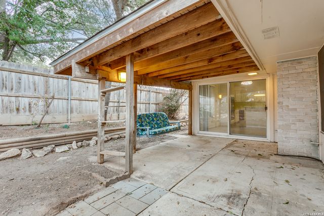 10426 Greenbay, San Antonio, TX 78230