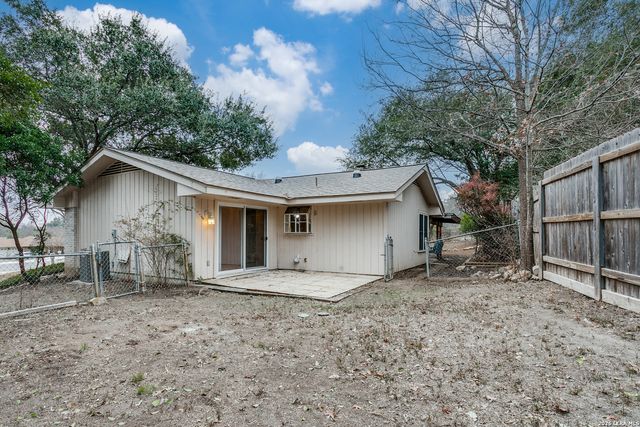 10426 Greenbay, San Antonio, TX 78230