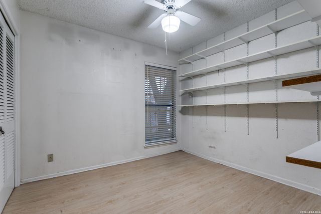 10426 Greenbay, San Antonio, TX 78230