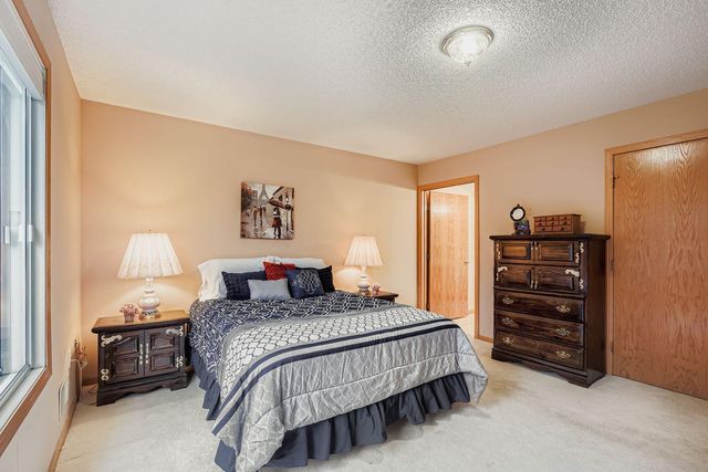 14527 Eureka Court, Apple Valley, MN 55124