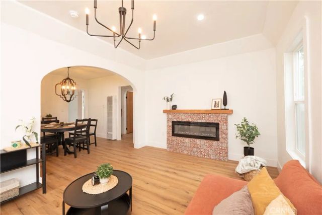 1122 Kilson, Santa Ana, CA 92701
