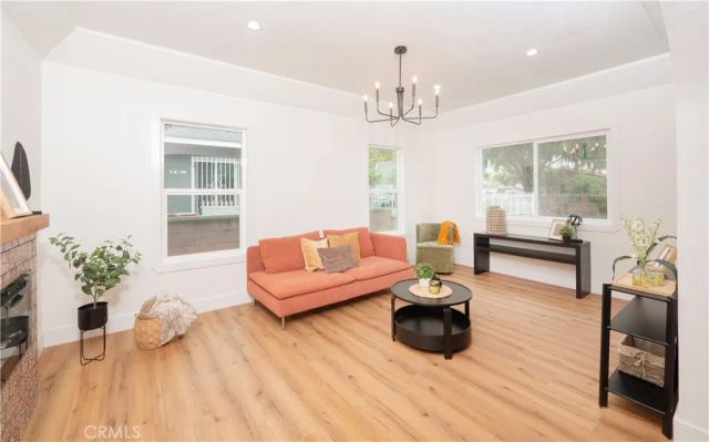 1122 Kilson, Santa Ana, CA 92701