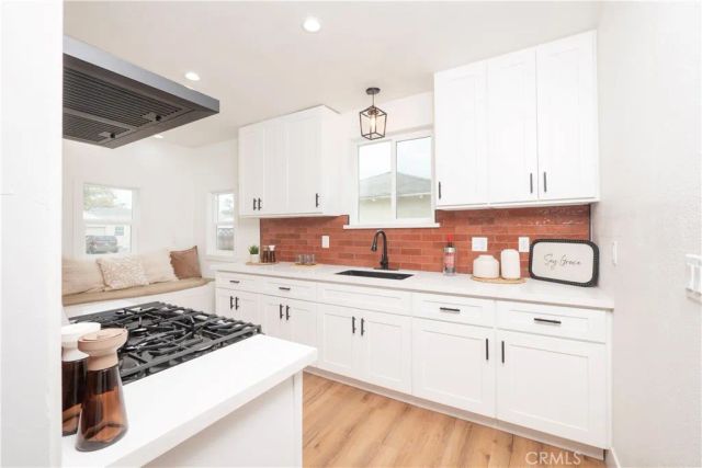 1122 Kilson, Santa Ana, CA 92701