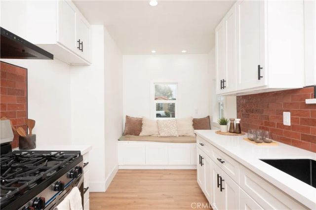 1122 Kilson, Santa Ana, CA 92701