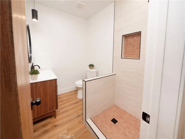 1122 Kilson, Santa Ana, CA 92701