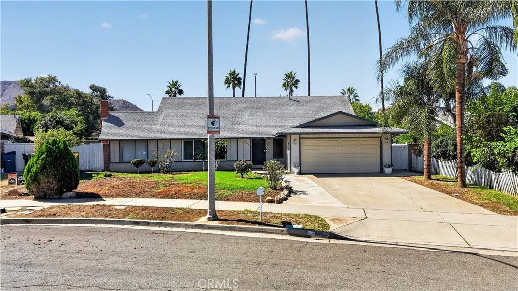 2942 Summerfield, Riverside, CA 92503 — exterior