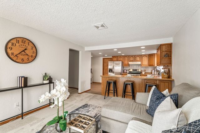 31412 31st Avenue SW, Federal Way, WA 98023
