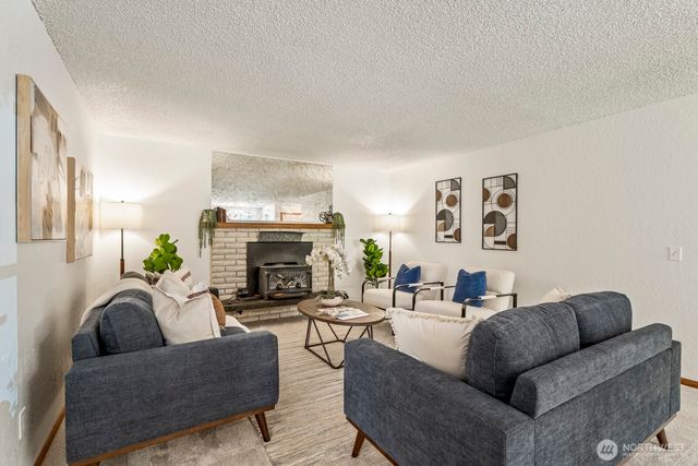 31412 31st Avenue SW, Federal Way, WA 98023
