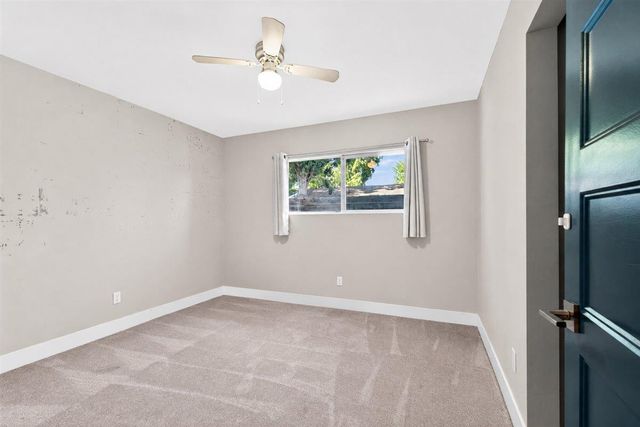 2424 Killarney Way, Modesto, CA 95355