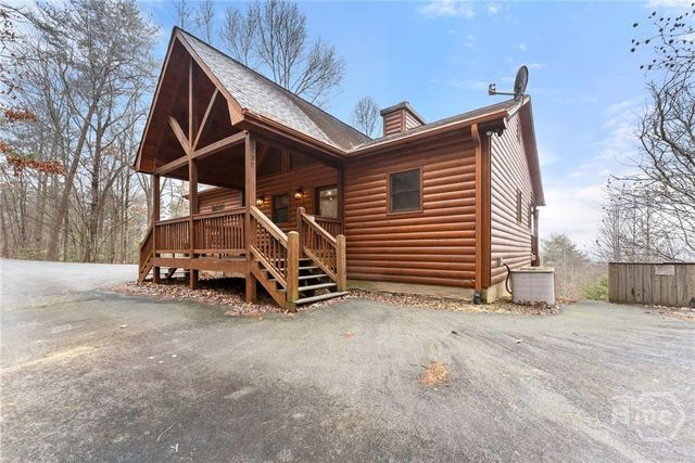 437 Spruce Circle, Mineral Bluff, GA 30559