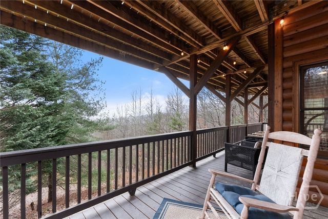 437 Spruce Circle, Mineral Bluff, GA 30559