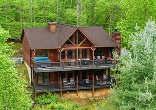 437 Spruce Circle, Mineral Bluff, GA 30559