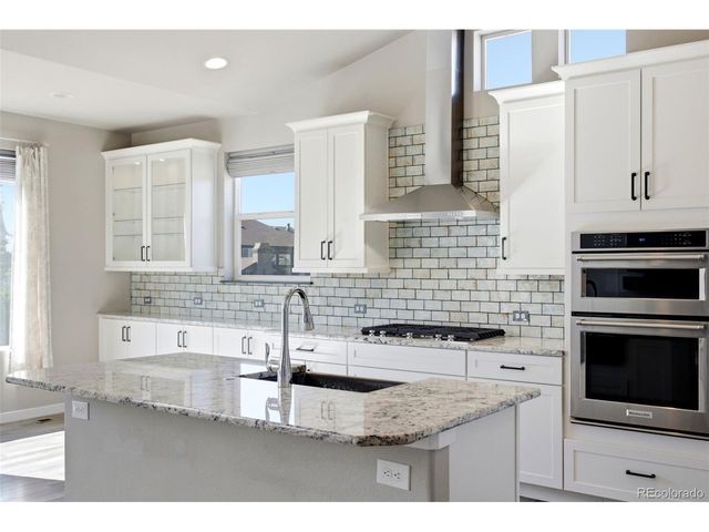 1951 Ruffino Dr, Colorado Springs, CO 80921