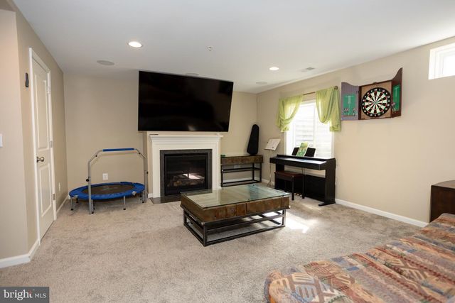 2425 MORGANS POINT, Dumfries, VA 22026