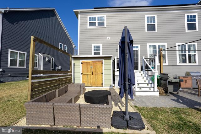 2425 MORGANS POINT, Dumfries, VA 22026