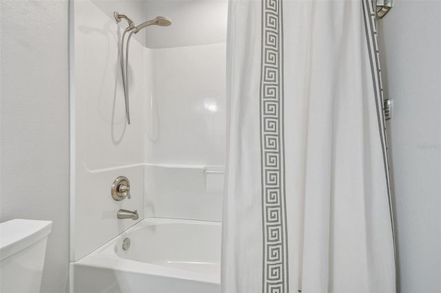 11461 MISTY ISLE LANE, Riverview, FL 33579