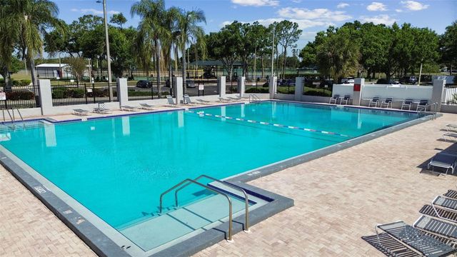 11461 MISTY ISLE LANE, Riverview, FL 33579