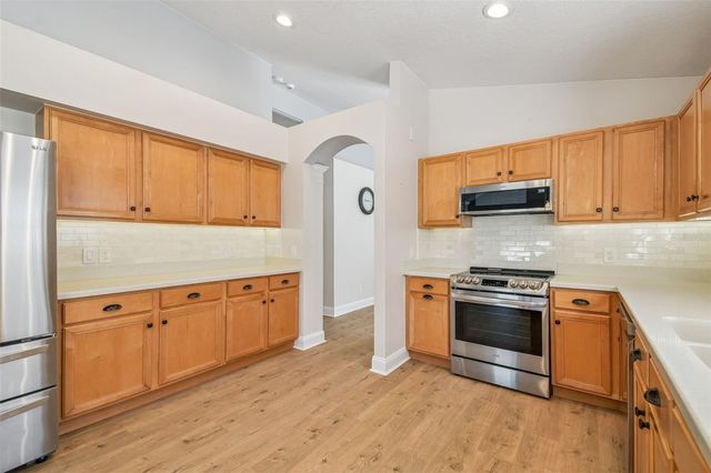 11461 MISTY ISLE LANE, Riverview, FL 33579