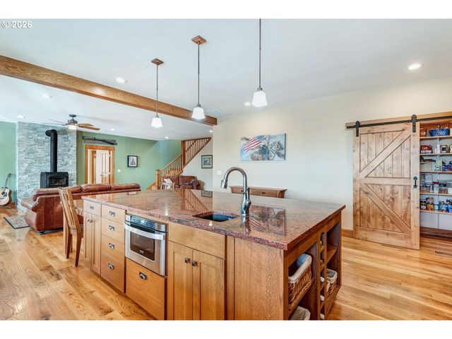 61615 HIGH VALLEY Rd, Union, OR 97883