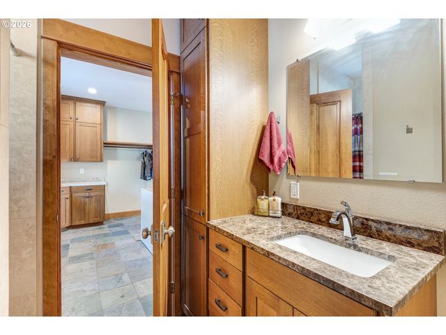 61615 HIGH VALLEY Rd, Union, OR 97883