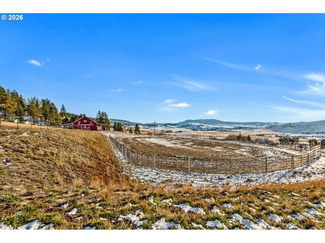 61615 HIGH VALLEY Rd, Union, OR 97883