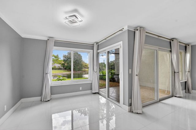 6773 Boca Pines Trail, Boca Raton, FL 33433