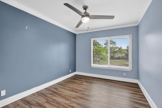 6773 Boca Pines Trail, Boca Raton, FL 33433