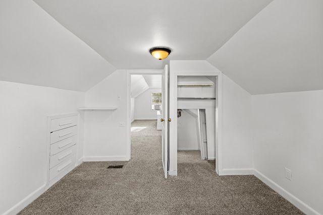 224 SE 11th Ave, Minot, ND 58701