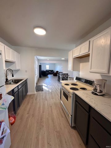 251 N 1100 E Road, Greentown, IN 46936