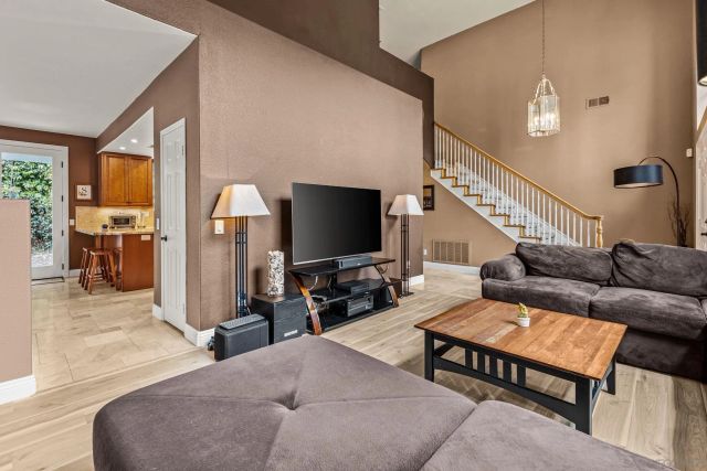 2061 Vintage, Escondido, CA 92027