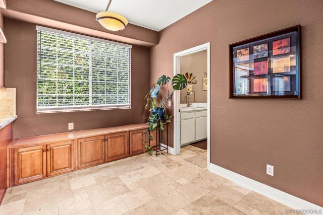 2061 Vintage, Escondido, CA 92027