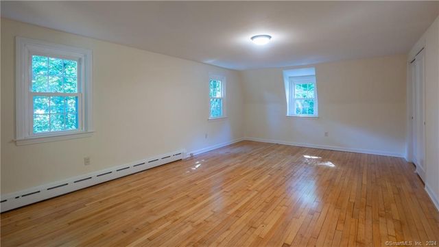 3 Hilltop Road, Farmington, CT 06032