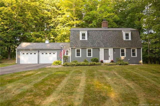 3 Hilltop Road, Farmington, CT 06032