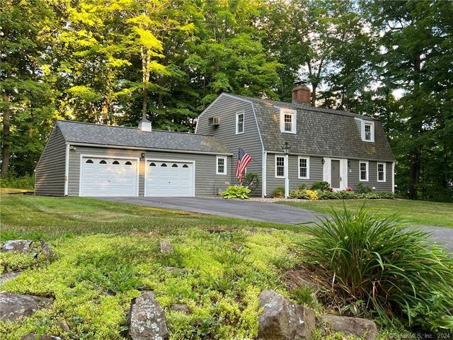3 Hilltop Road, Farmington, CT 06032